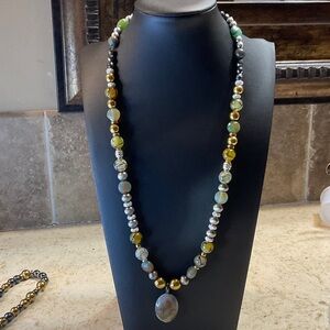 Elegant Beaded Necklace with Earthy Tones